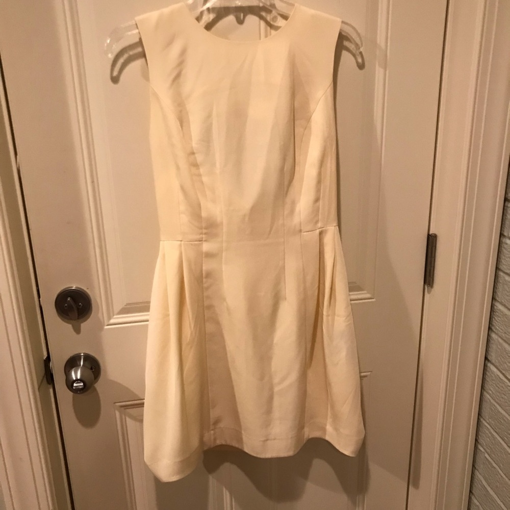 Light yellow cocktail dress